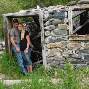 Meet your Posher, Dani